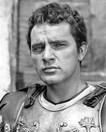 The Dramatic Romance of Richard Burton and Elizabeth Taylor