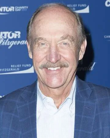 Historic Victory in Men's Tennis: Stan Smith Triumphs Over Bob Lutz in 1969 US Amateur Tournament