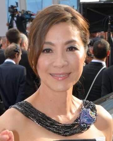 A Groundbreaking Film: Crazy Rich Asians Premieres in Hollywood