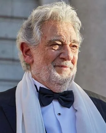 Placido Domingo Takes the Helm of Washington Opera in 1996