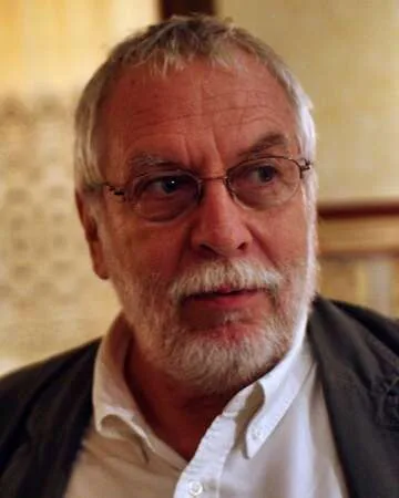 Celebrating Nolan Bushnell: The Innovator behind Atari and Pong