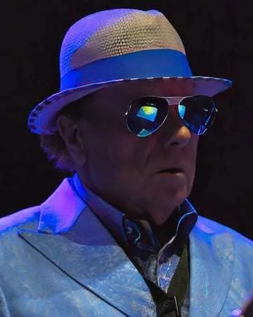Van Morrison Knighted in 2016