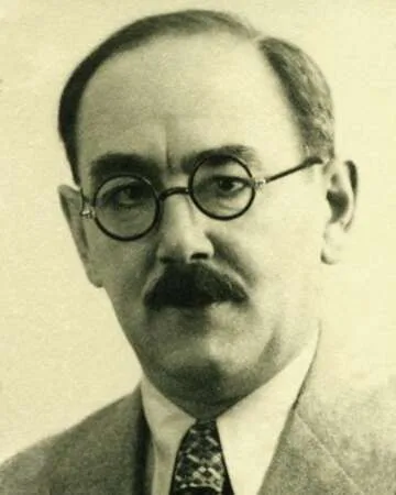 The 1956 Hungarian Revolution: Soviet Invasion and Political Upheaval