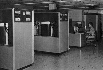 IBM RAMAC 305: A Revolution in Computing