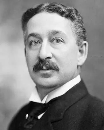 The Birth of the Safety Razor: King C. Gillette's Revolution in 1901