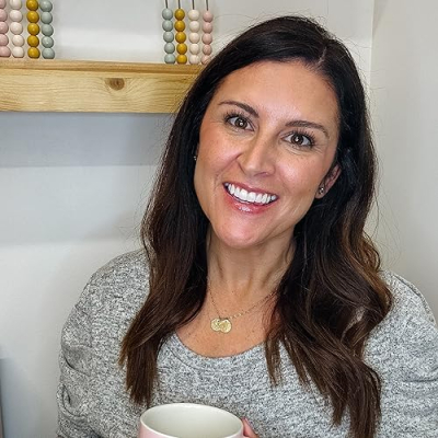 Play Talk Love by Chelsea Swopes Profile