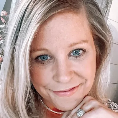 Little Suburban Farmhouse