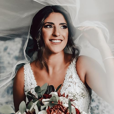 Danielle Mac Profile