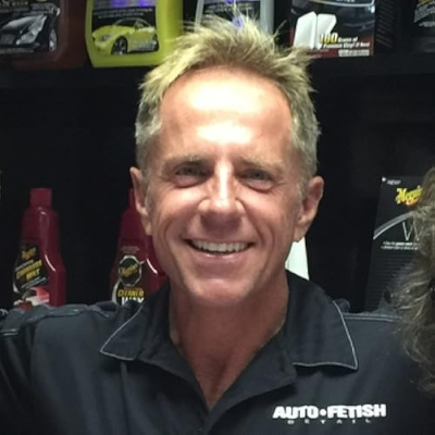 Detail Darren Profile