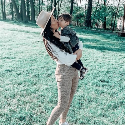 Jeni From The Blog Profile