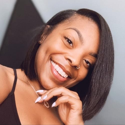 Vibes_withveee Profile