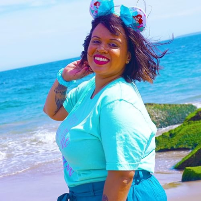 The Girl Loves Disney Profile