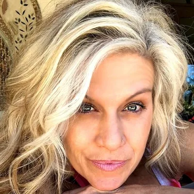 FitFabForever/Personal Trainer + Lifestyle Blogger