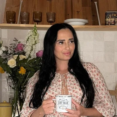 Stephs Small Spaces | Organization, Storage + Home Essentials for Small Spaces