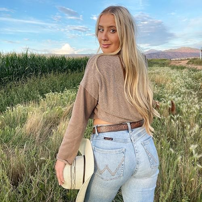 The Hippie Space Cowgirl Profile