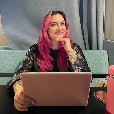 Nadeen Living in Pink 💗 Profile