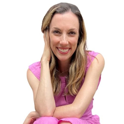 Jessica Grizzaffi of The Grizz Hizz Profile