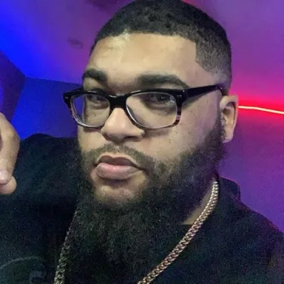 Official Storefront of Cam Giovanni w/ #CTFUENT