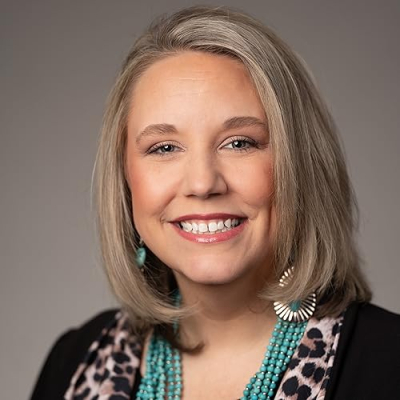 Gigi Who Shops & Reviews Profile