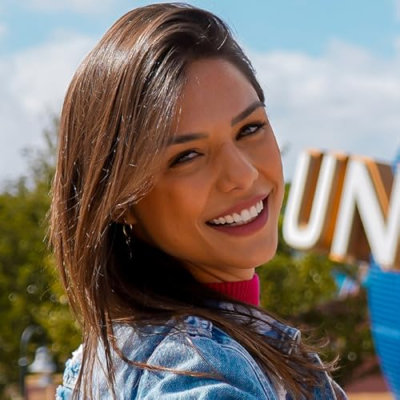 Fê Batista - Orlando Diferente Profile