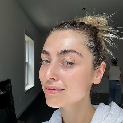 Charlotte’s Store Profile