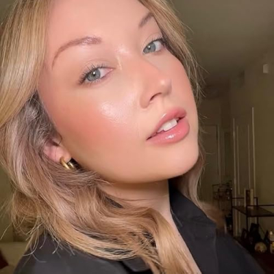 Lindsay Reed Profile