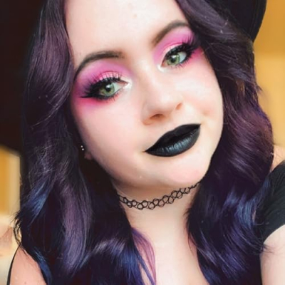 Theresa Van Dam Profile