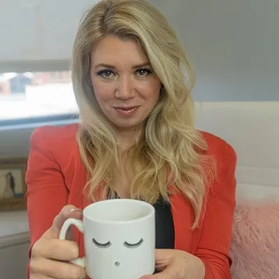 LAshX by Makeup Mandy