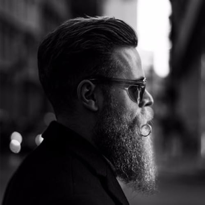 Tobias van Schneider Profile