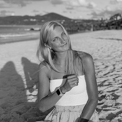 Healthful Blondie Profile