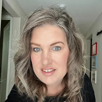 Sandra Hudson (Sincerely Sandra, XO)