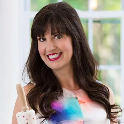 Lise @MomLovesBaking