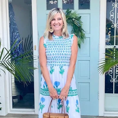 Life On Pineapple Lane by Kelly Sackman