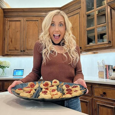 Lisa Paige Made Me Do it Profile