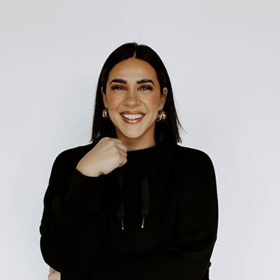 Nina Caviggiola / @Balkanina Profile