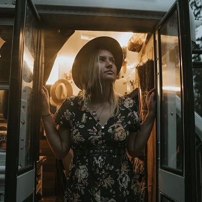 Leave Her Wild Profile