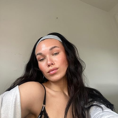 Lauren Riley Profile