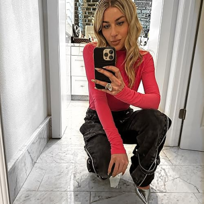 Shop ITSEMILY Essentials Profile