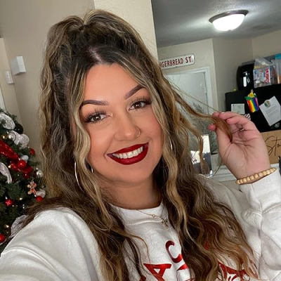 Stephanie Terry Profile