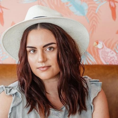 Nicole Rizza Profile