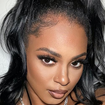 Teaira TeNeal Profile