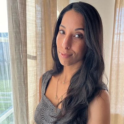 Cinnamon Girl Profile