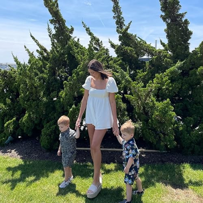 Jennifer Stone Profile