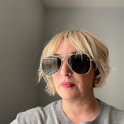 Laura Grimes Profile