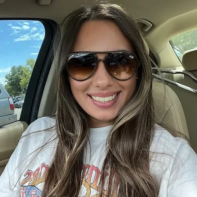 maddy white 🫶🏼🤍