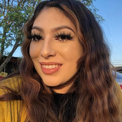 Jennifer Esparza Profile