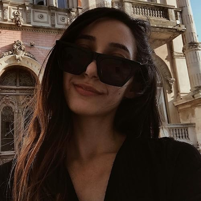 Kübra Memiş Profile