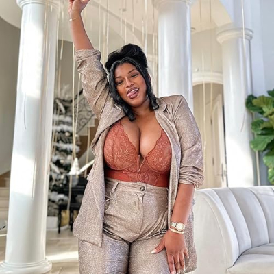 Her Life Sparkles Shop Profile