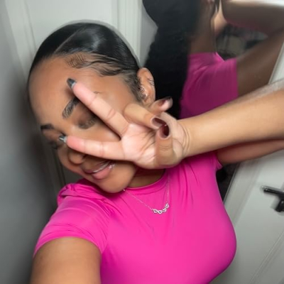 Ashley Simone Profile