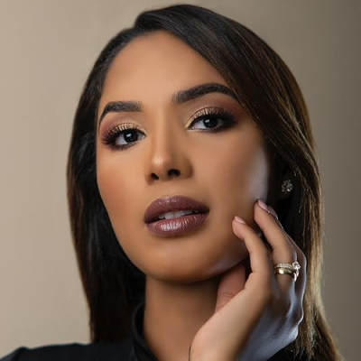 Vanessa Rosario / Vasori Profile